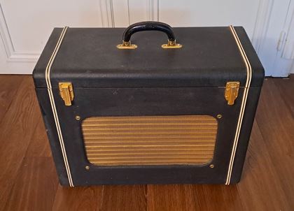 Selmer-Clavioline (TV front) not perfect